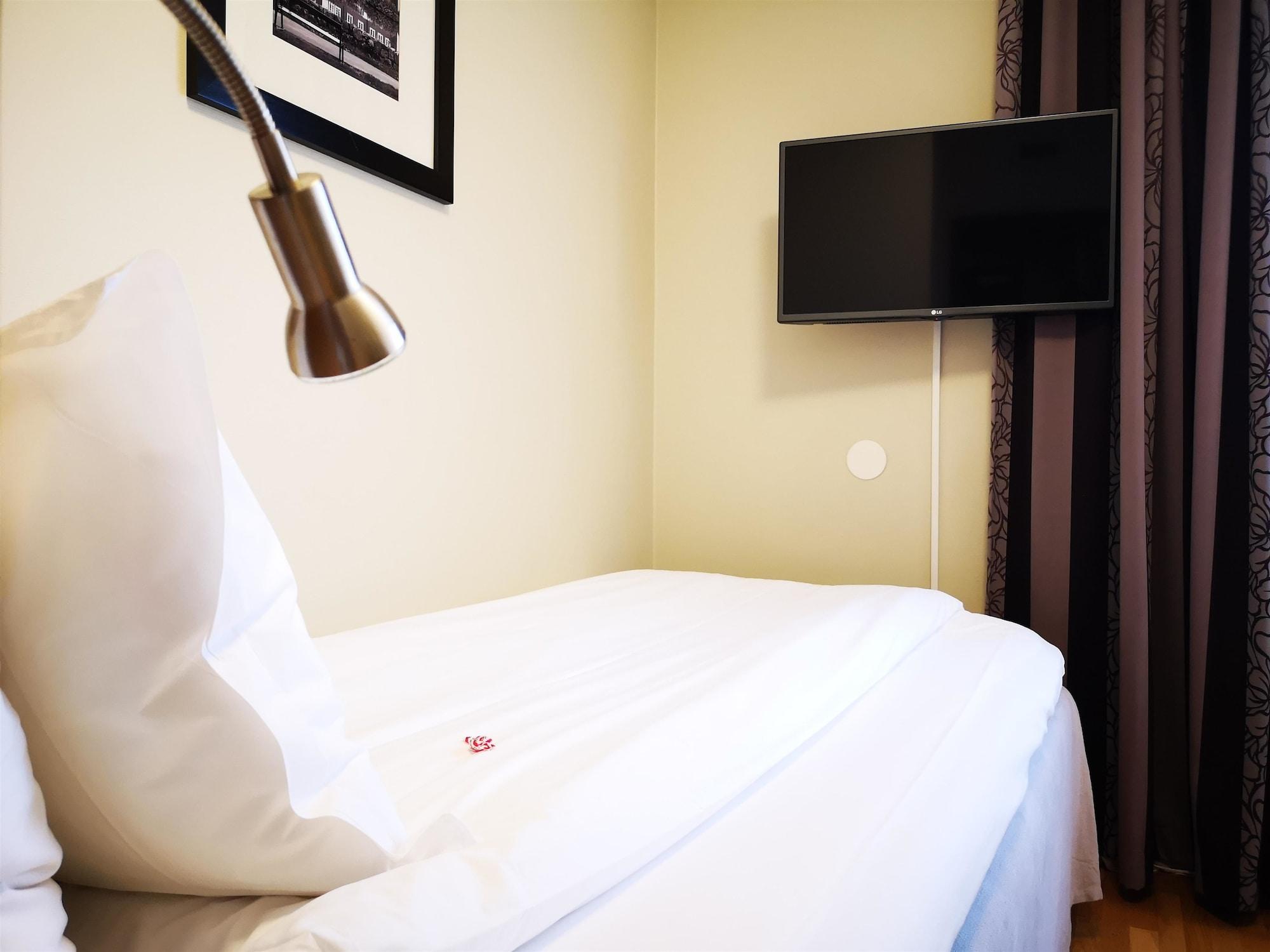 Best Western Plaza Hotel Ескилстуна Екстериор снимка
