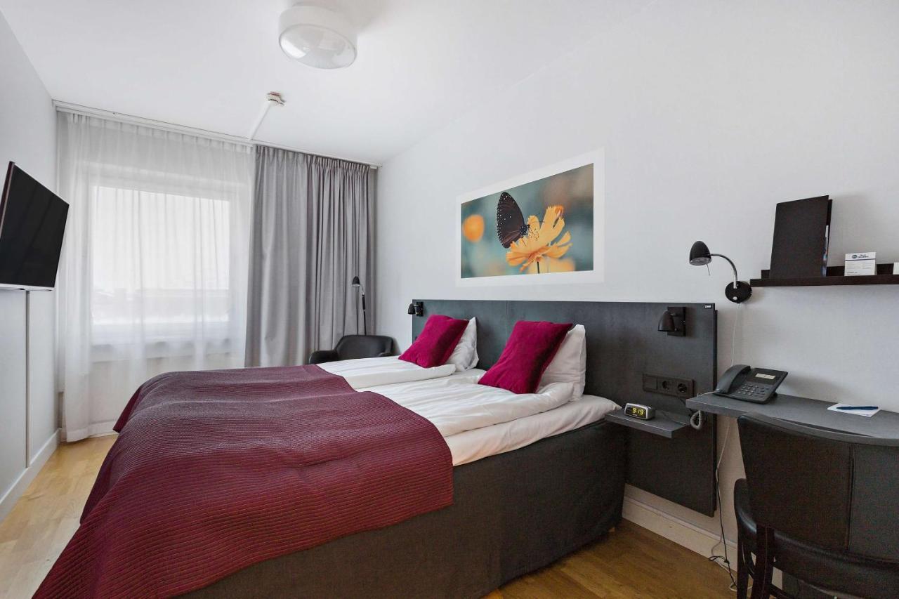 Best Western Plaza Hotel Ескилстуна Екстериор снимка